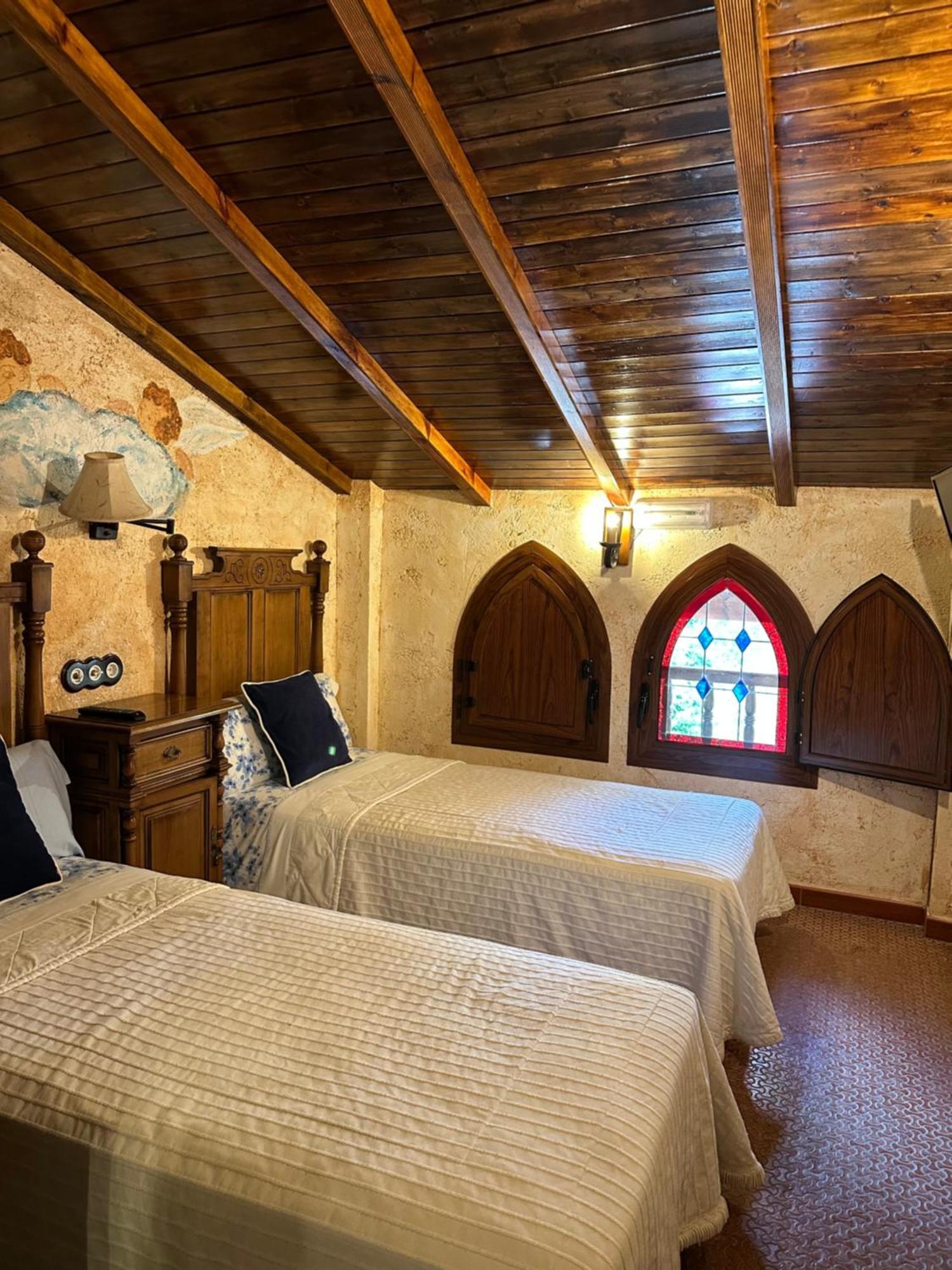 Casa Rural Ermita Santa Maria De La Sierra Villa Arroyo Frío Eksteriør bilde